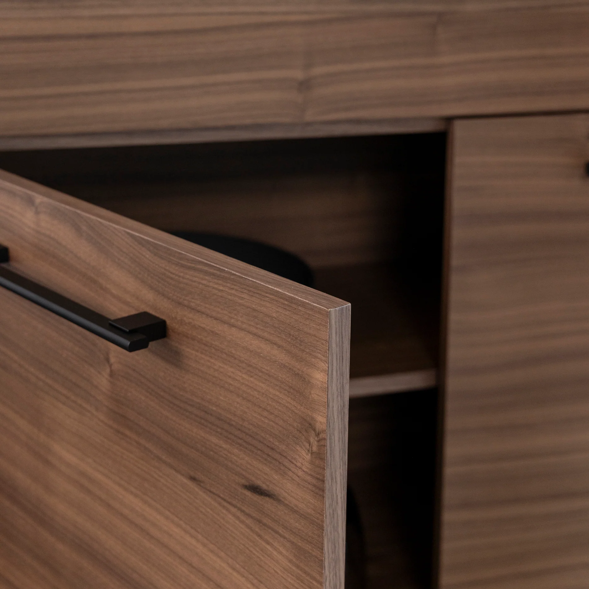 Buffet en noyer naturel - Augusta - Image 10