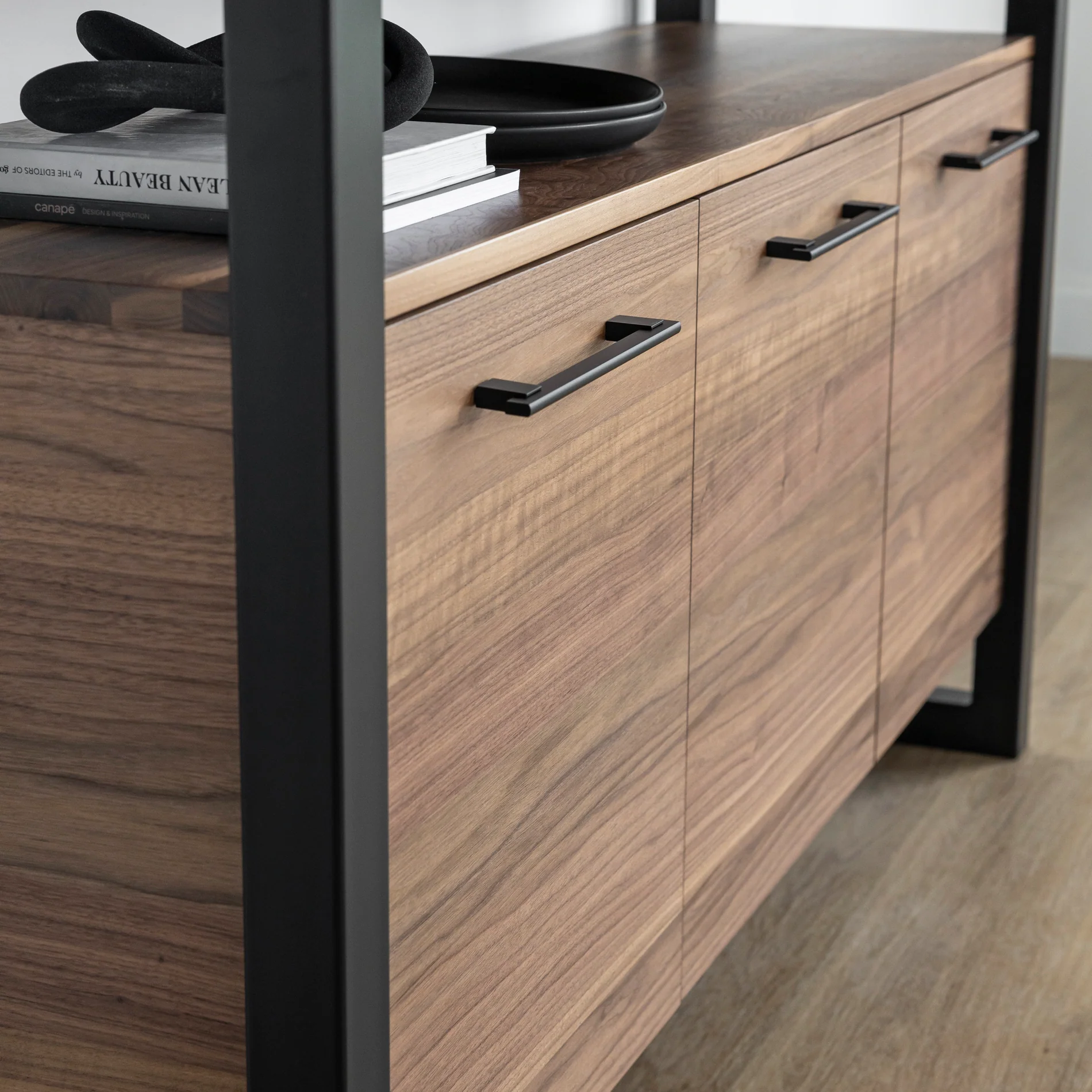 Buffet en noyer naturel - Augusta - Image 3