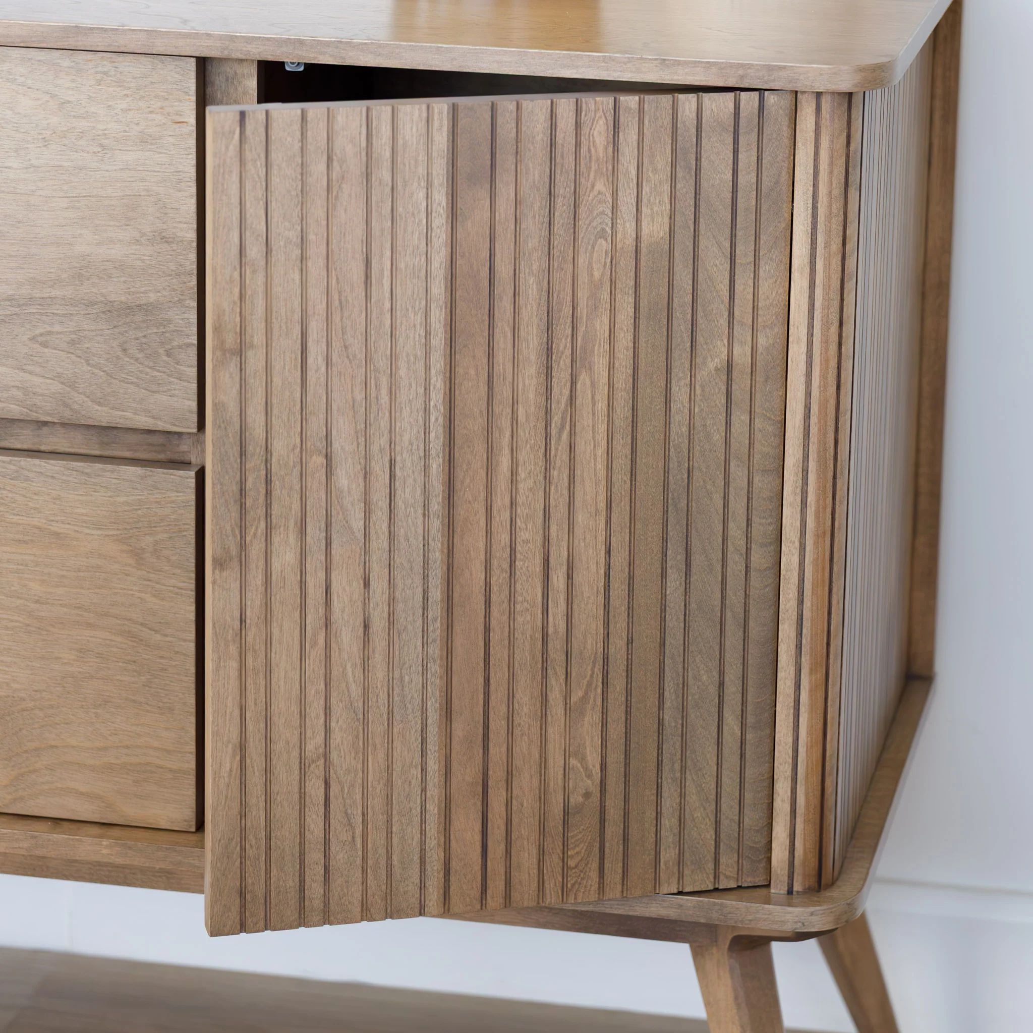 Buffet - Draper - Image 6