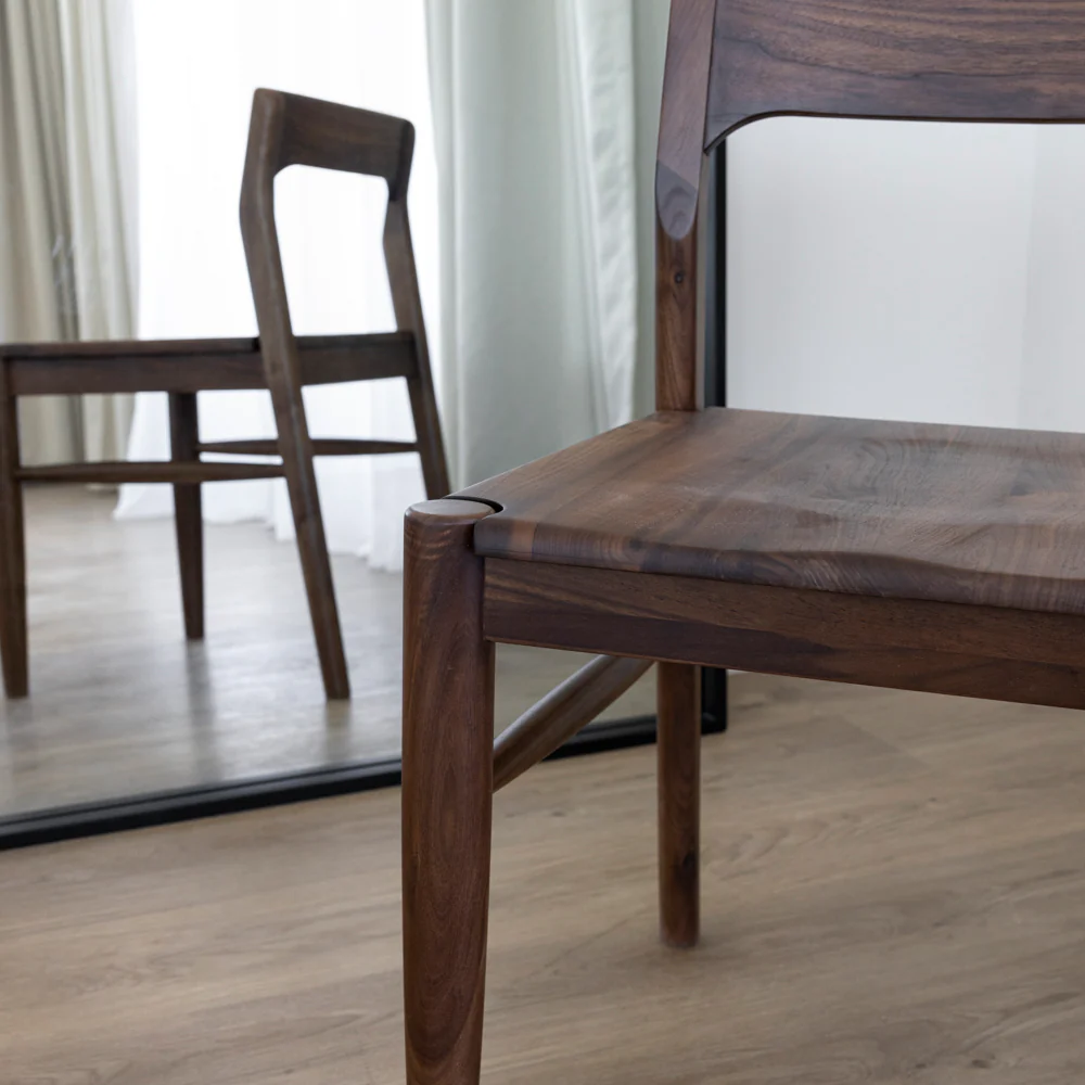 Chaise de cuisine en noyer naturel -  Arthur - Image 8