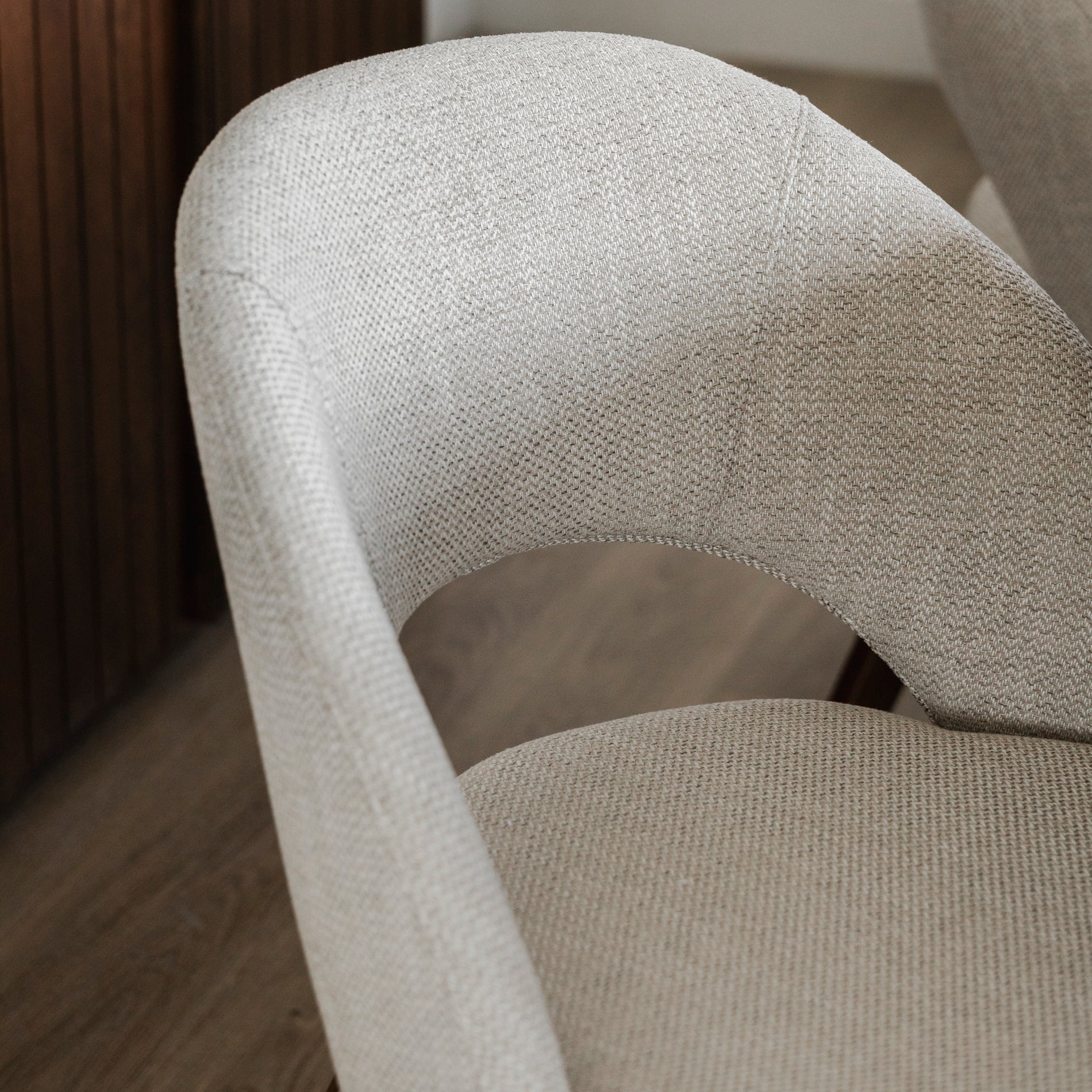 Chaise de cuisine en tissu reflet d'argent - Beth - Image 3