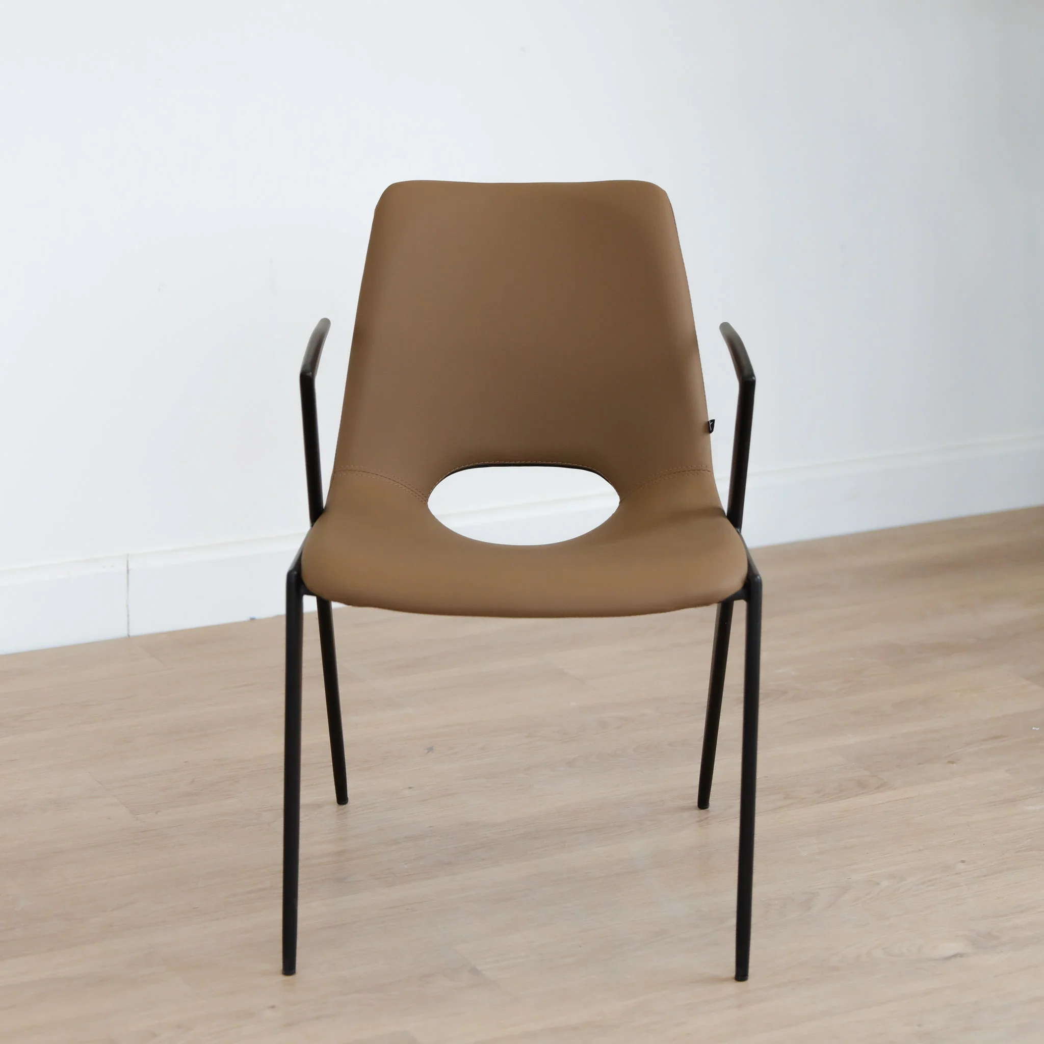 Chaise de cuisine en cuir végane  - Gladys