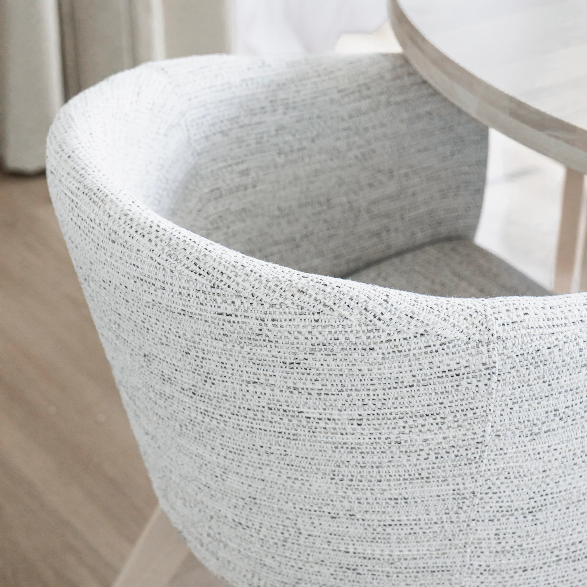 Chaise de cuisine en tissu crème marbré - Clara - Image 6