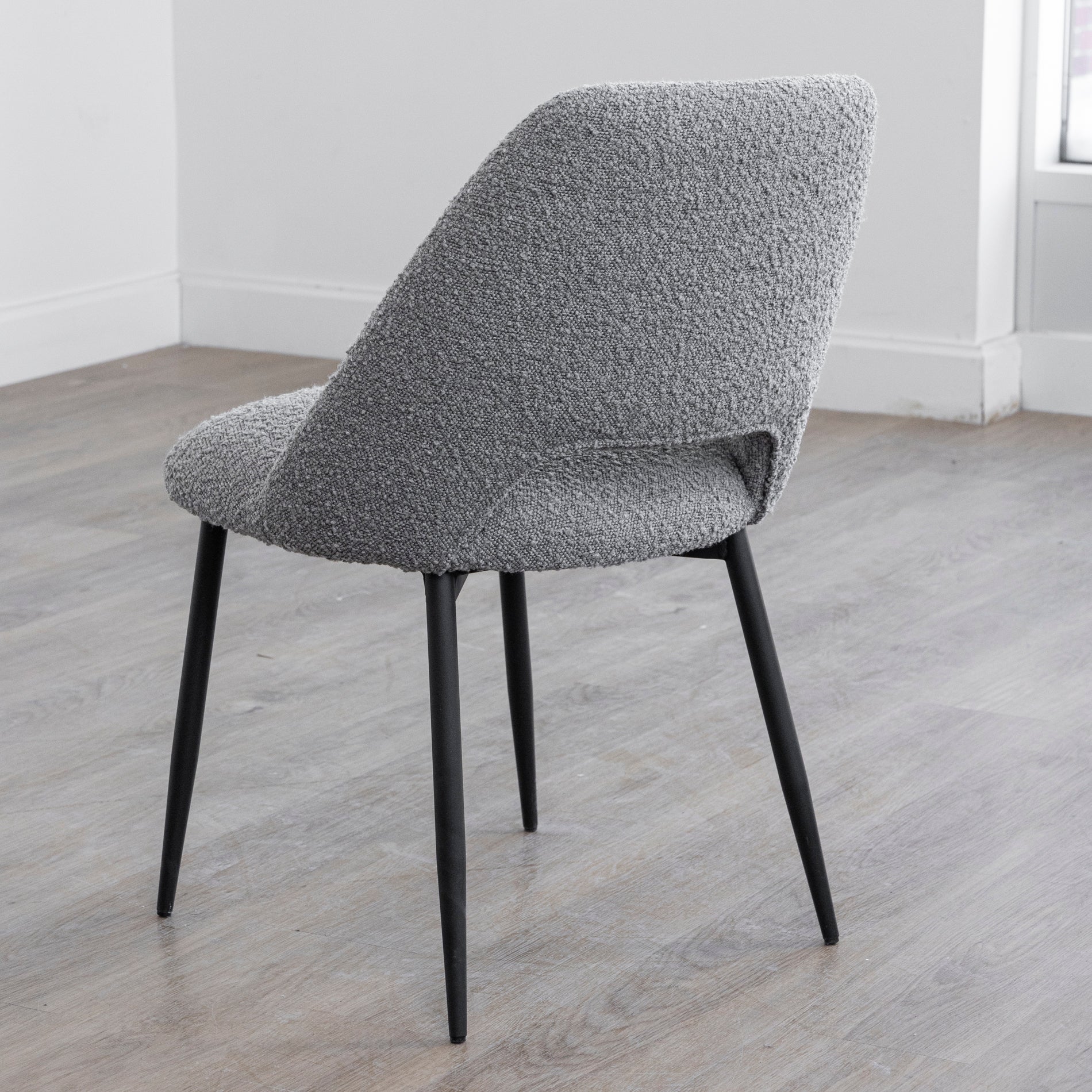 Chaise de cuisine en tissu bouclé souris - Germaine - Image 4