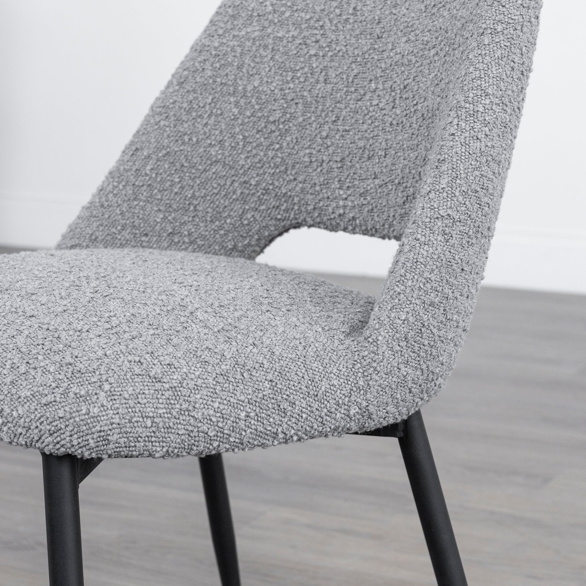 Chaise de cuisine en tissu bouclé souris - Germaine - Image 6