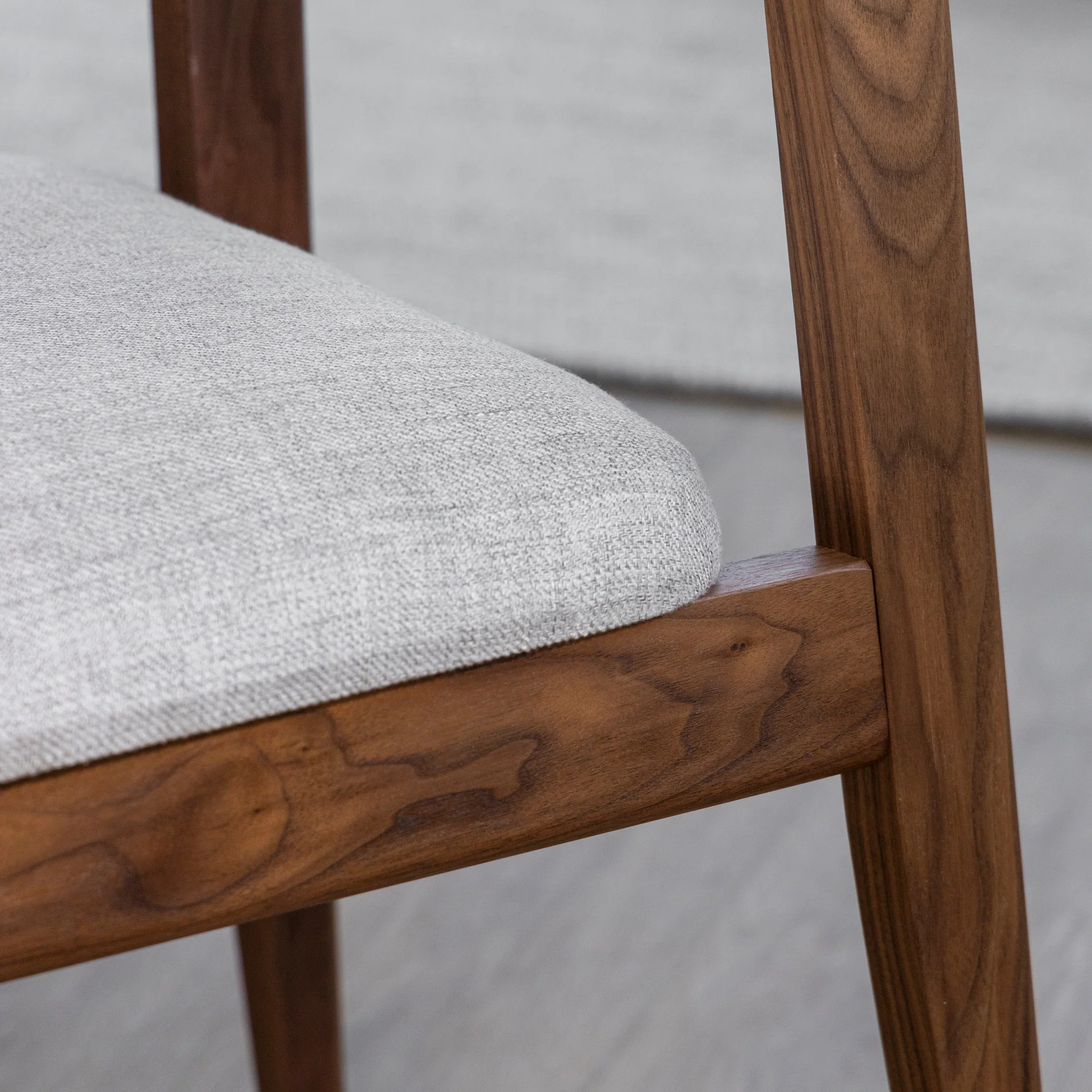 Chaise de cuisine en tissu géode et noyer naturel - Nora - Image 7