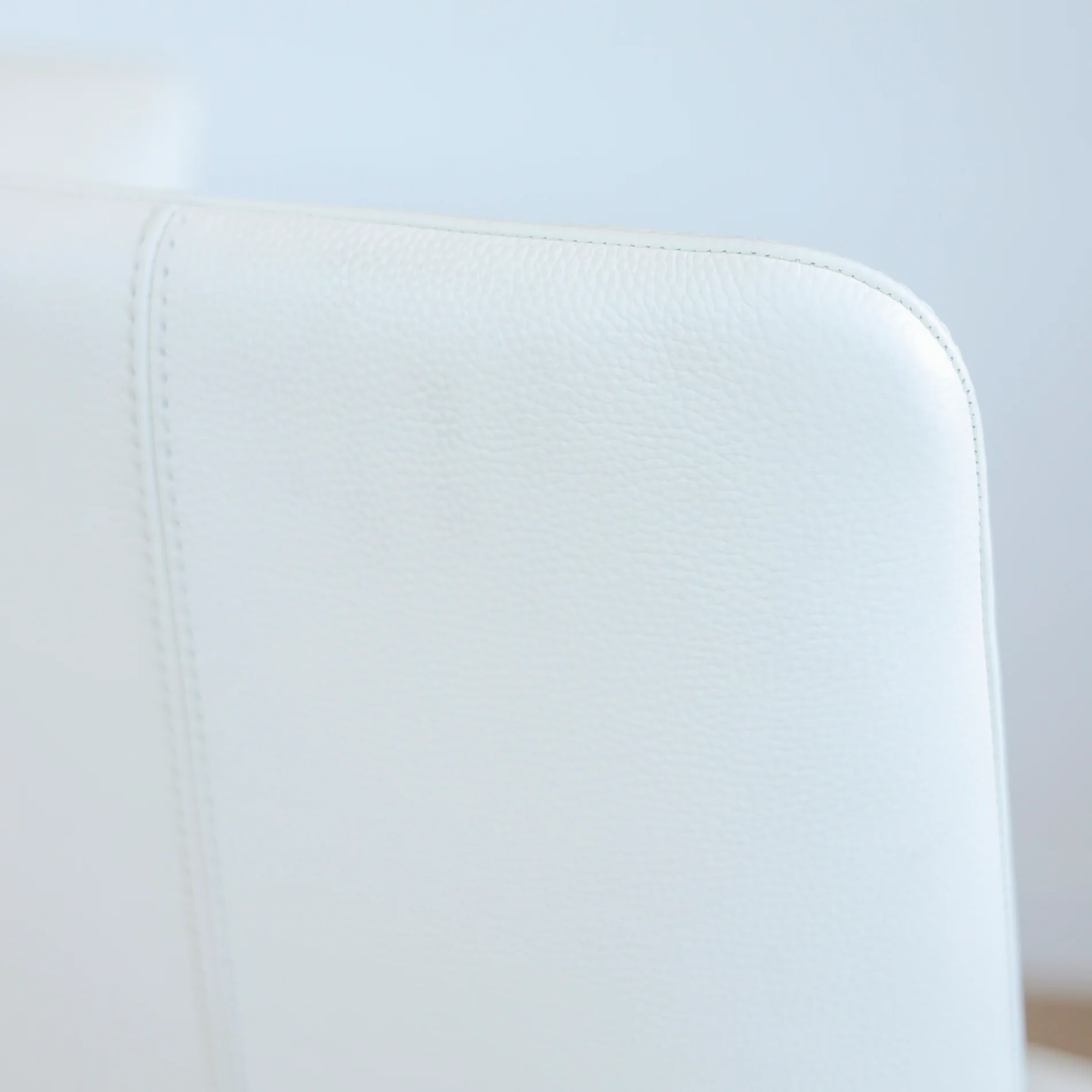 Ensemble de 3 chaises de cuisine en cuir blanc - Iris - Image 6