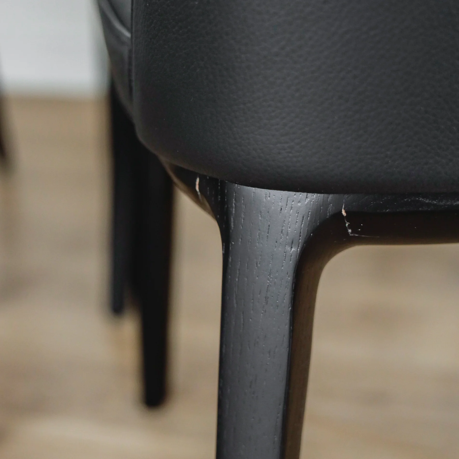 Ensemble de 6 chaises de cuisine en cuir noir - Tessa - Image 3