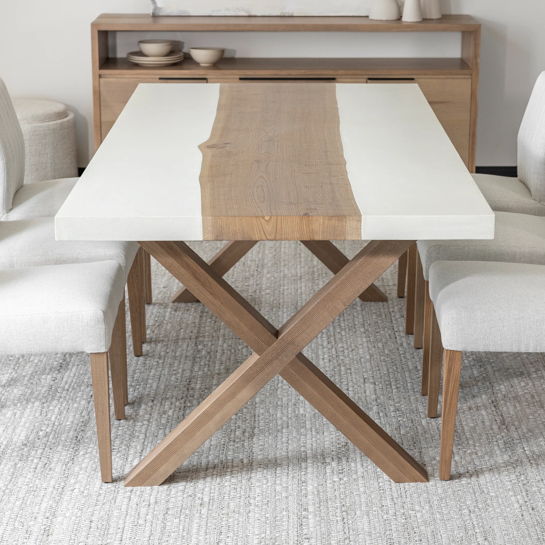 Table de cuisine en béton et frêne - Kénogami - Image 7