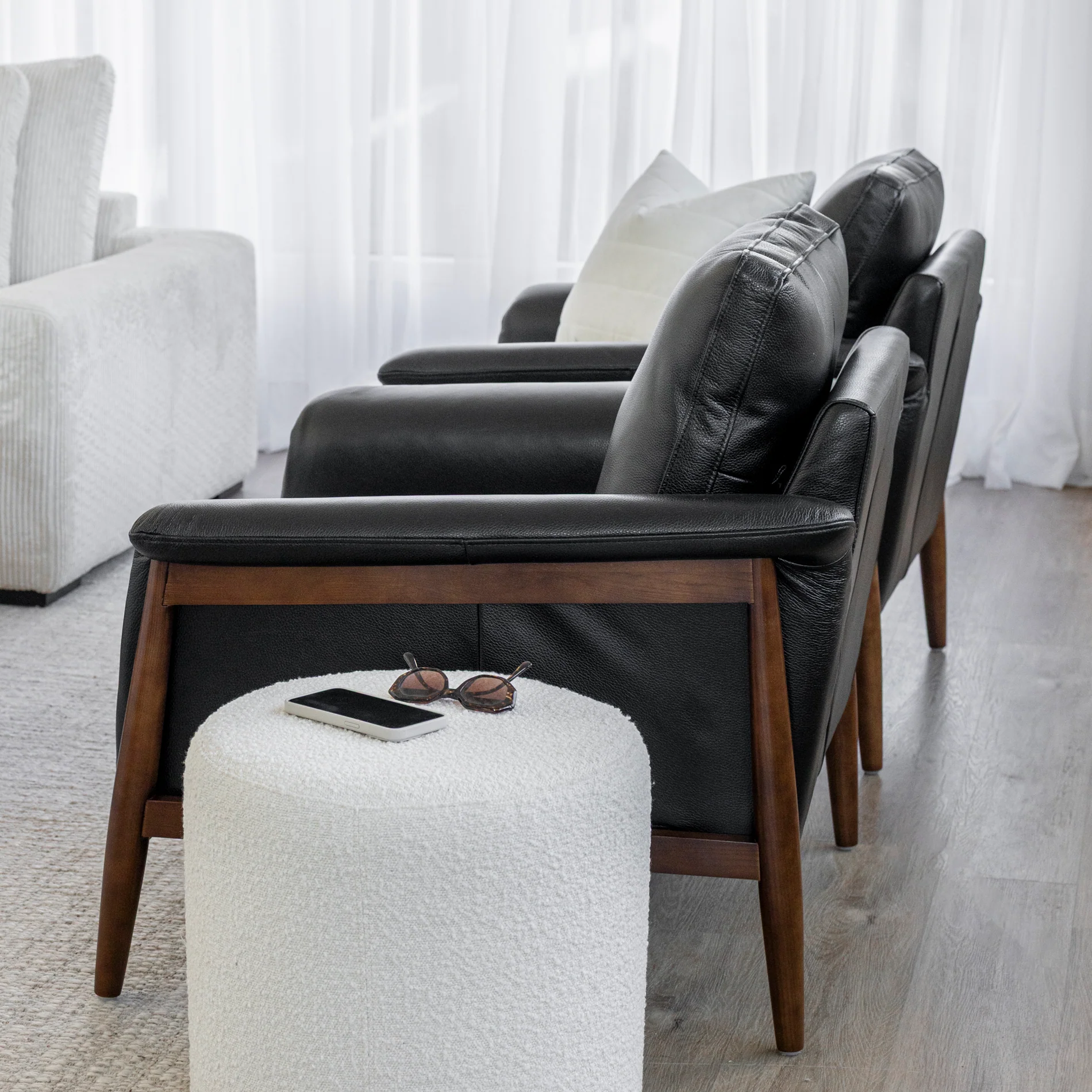 Fauteuil en cuir noir - Arnold - Image 11