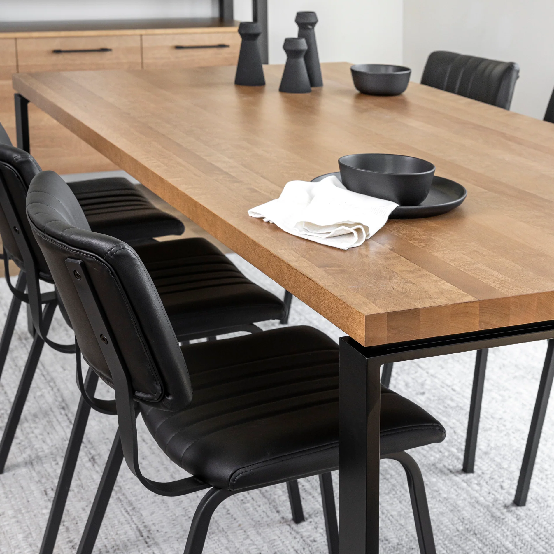 Table de cuisine en merisier ambré - Beauchamp - Image 8