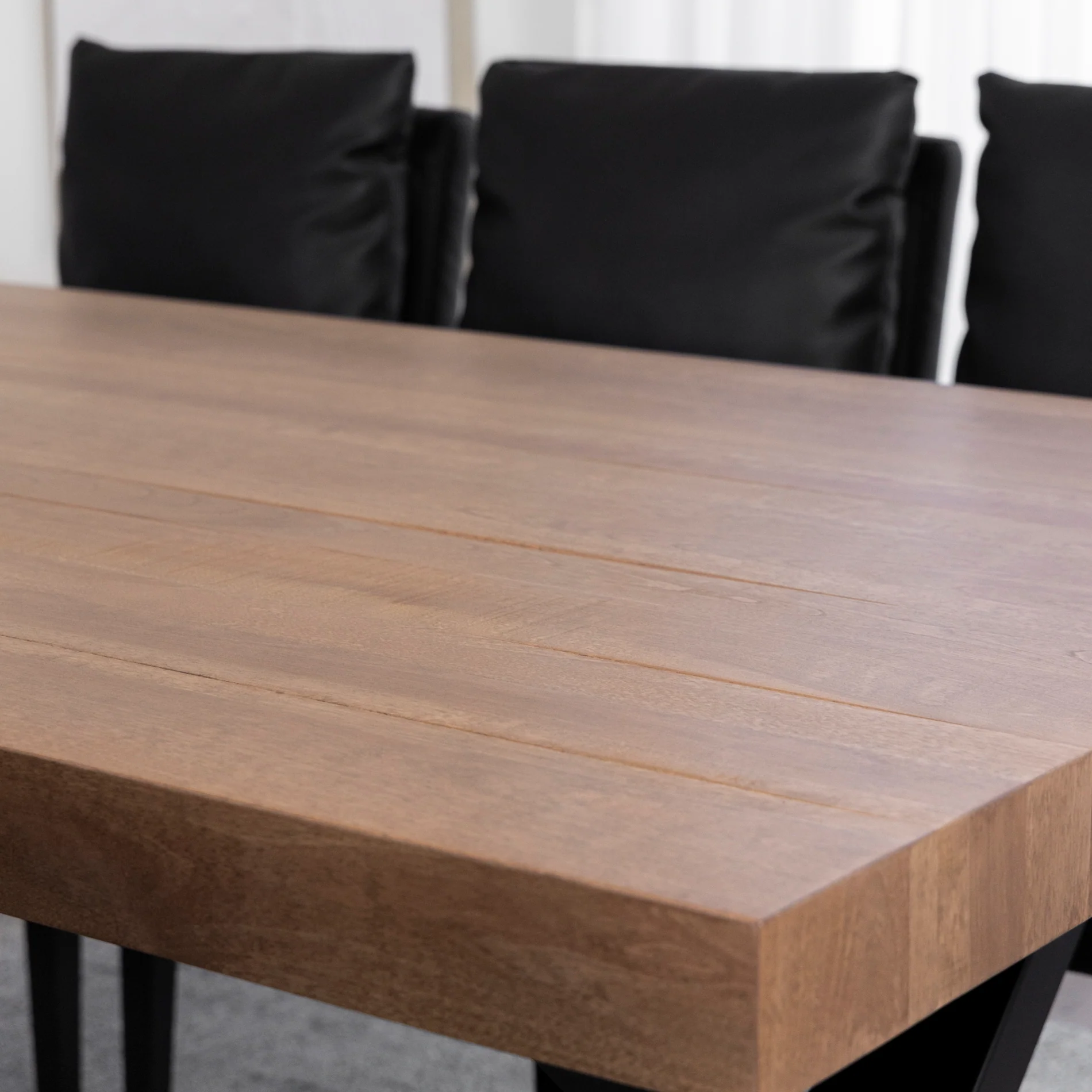 Table de cuisine en merisier ambré - Lavallée - Image 8