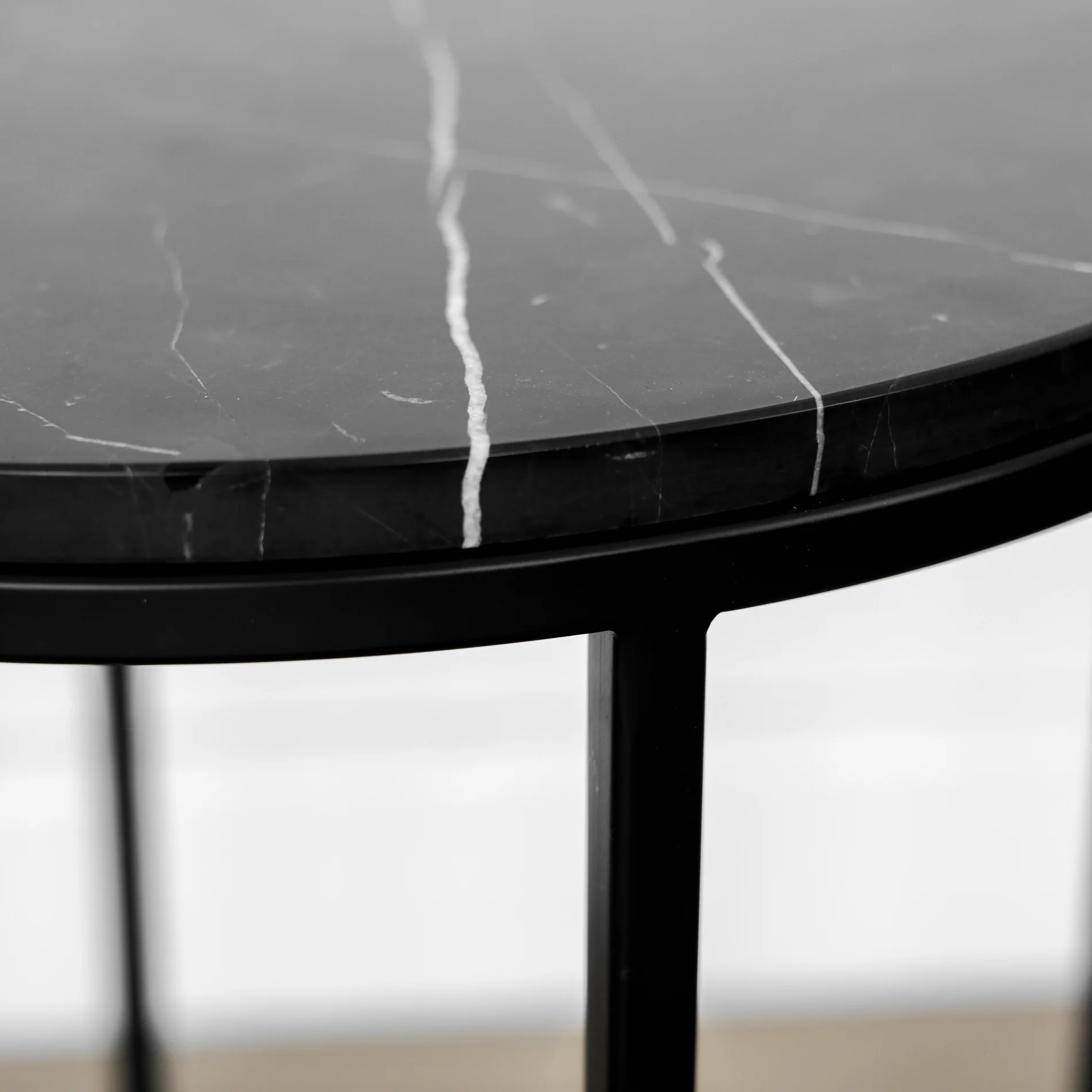 Table d'appoint Phoenix - Ronde - Image 3