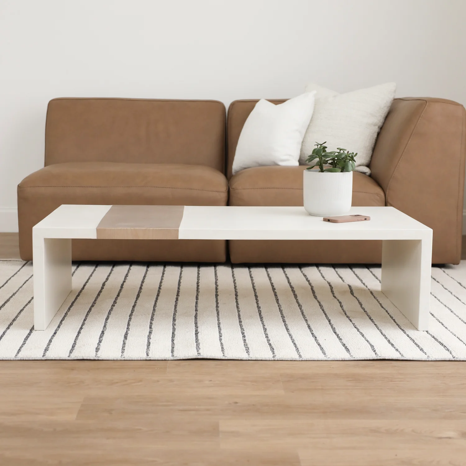 Table basse en béton et frêne houblon - Simone - Image 6