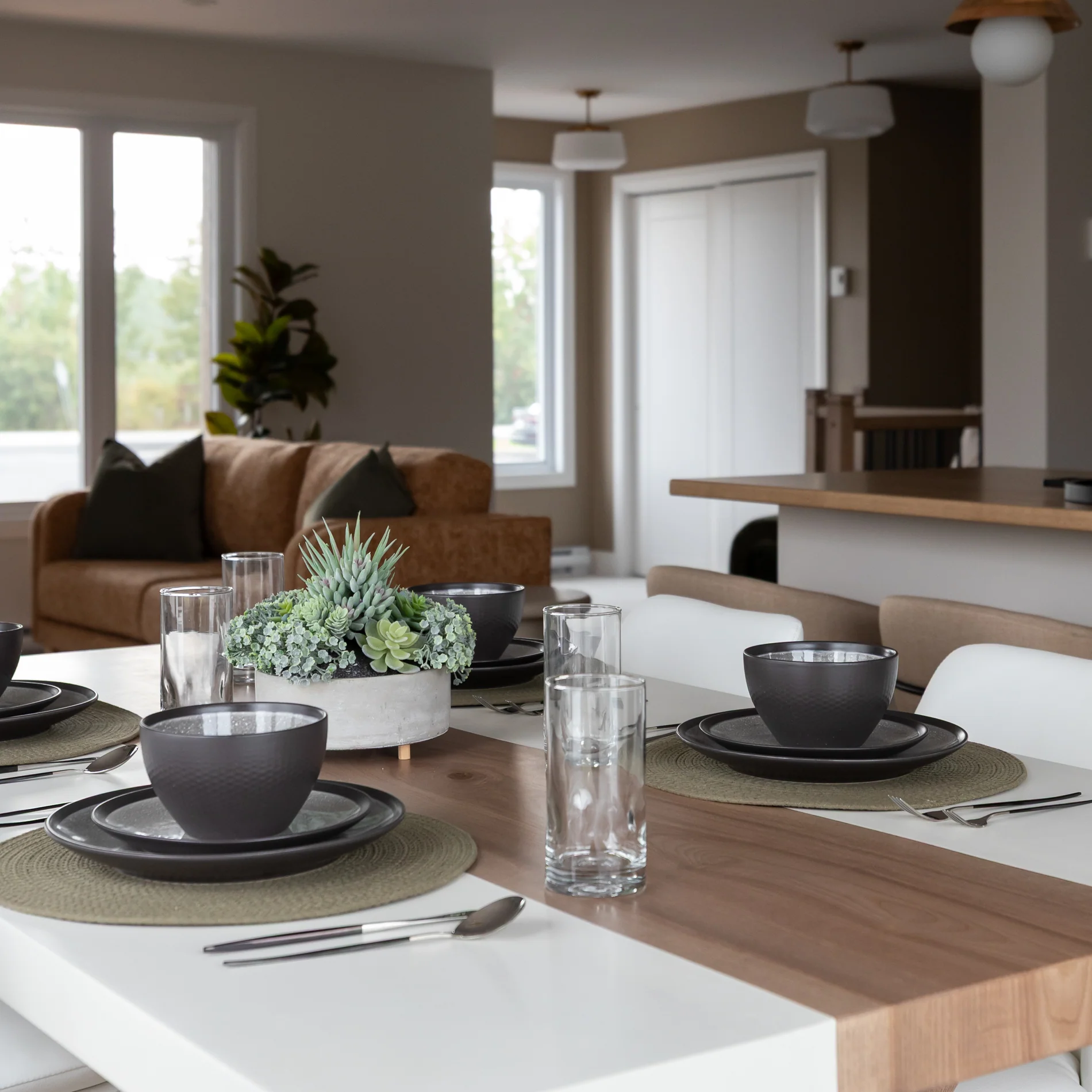 Table de cuisine en béton et frêne - Kénogami - Image 10