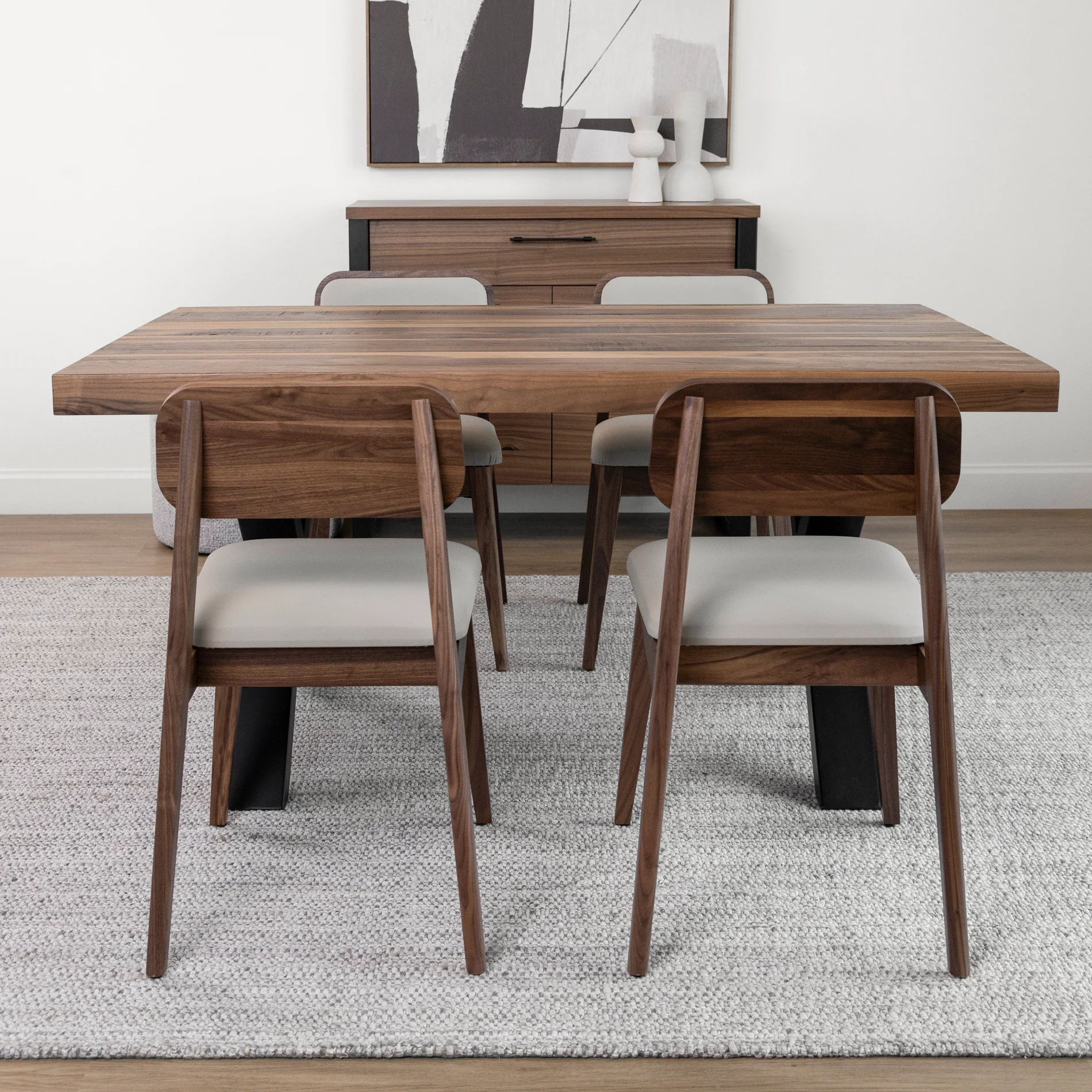 Table de cuisine en noyer naturel  - Lavallée - Image 2