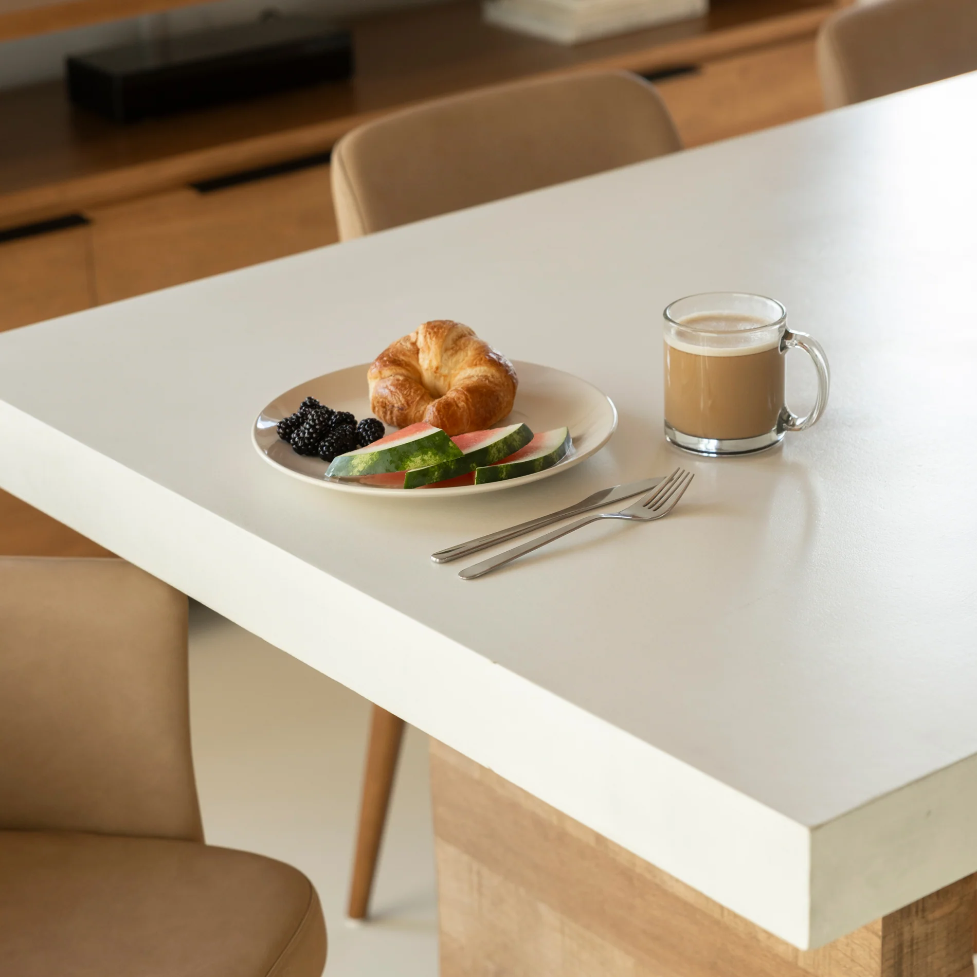 Table de cuisine en béton et bois massif - Rochefort - Image 12