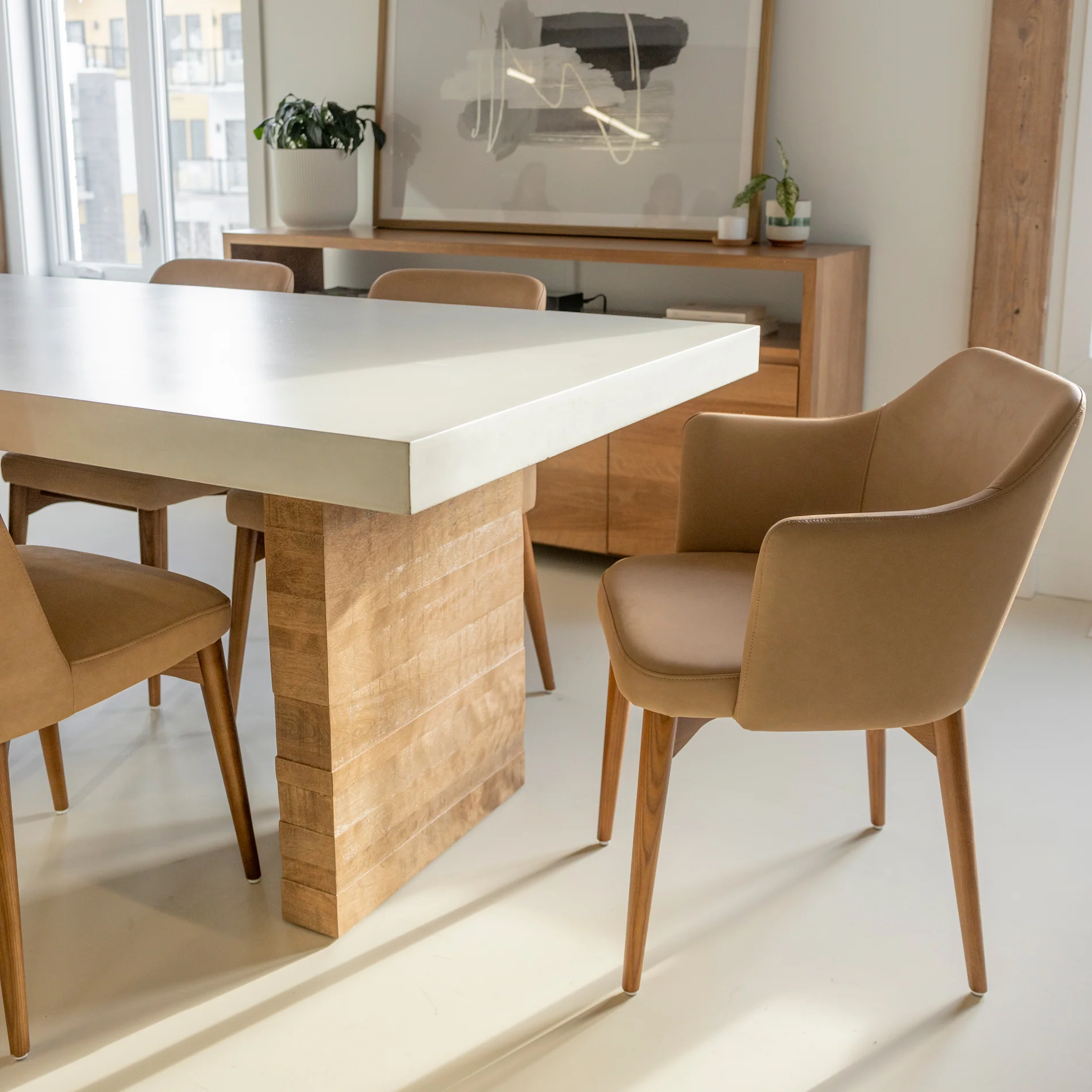 Table de cuisine en béton et bois massif - Rochefort - Image 13