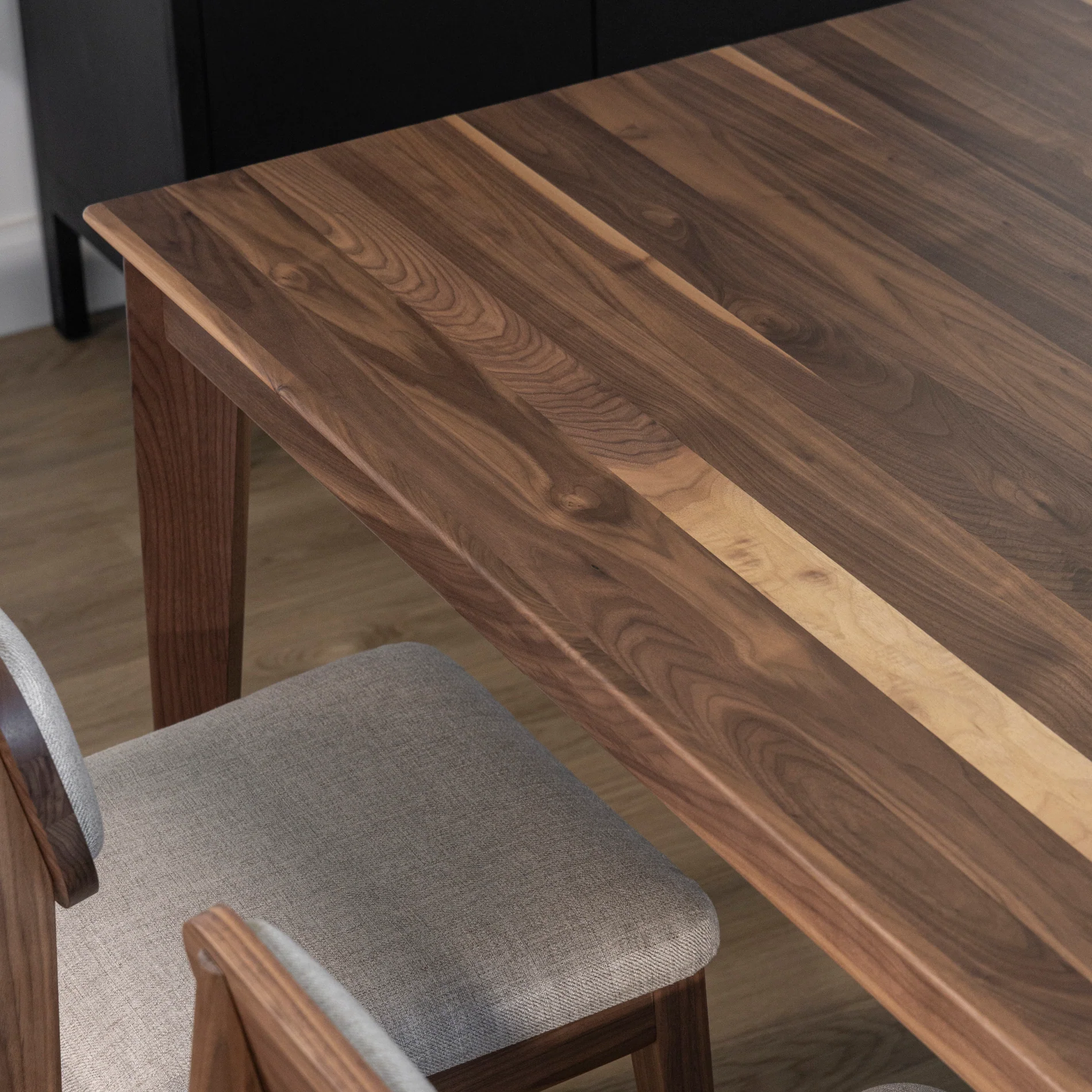 Table de cuisine en noyer massif naturel - St-Martin - Image 7