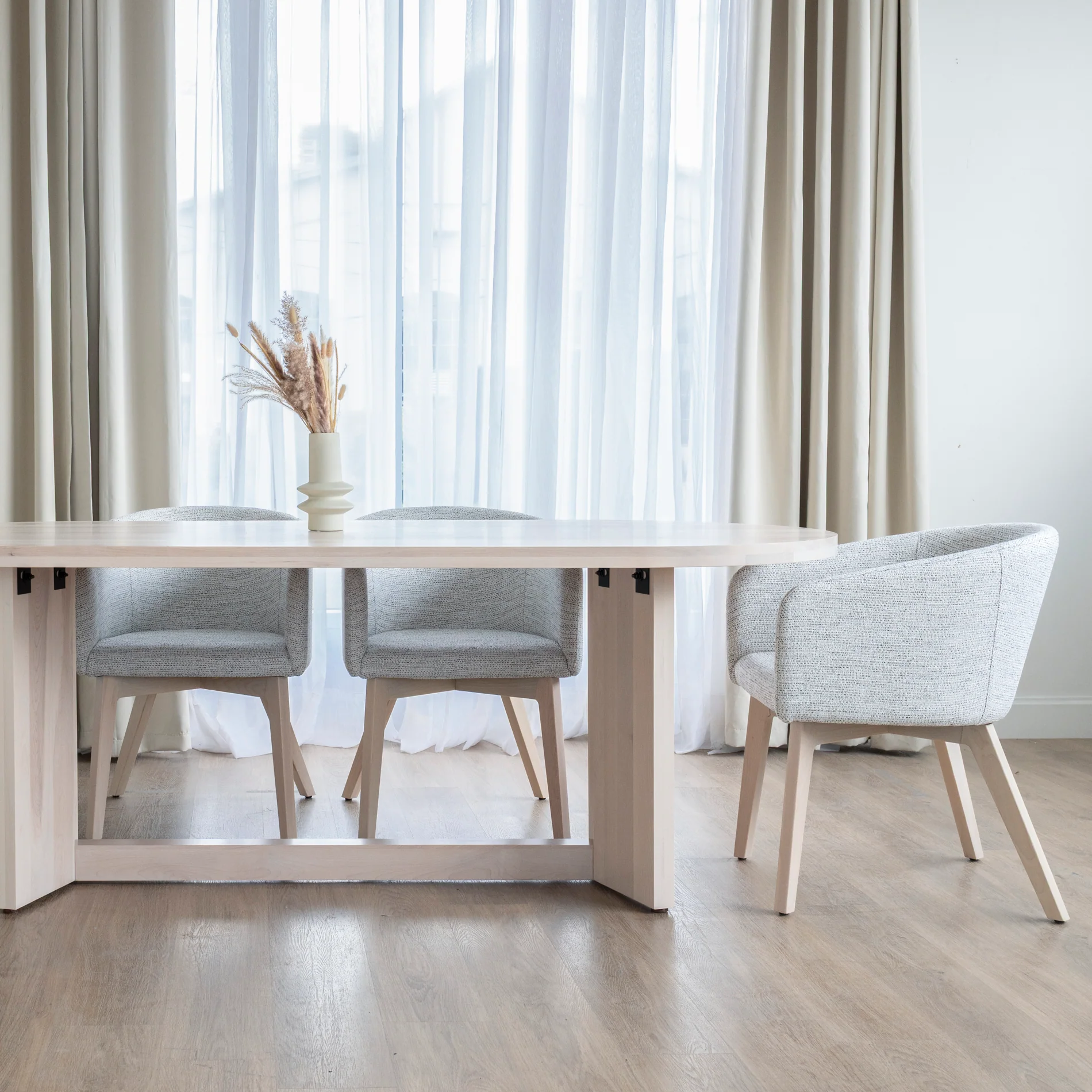 Table de cuisine en merisier - Valmont - Image 8